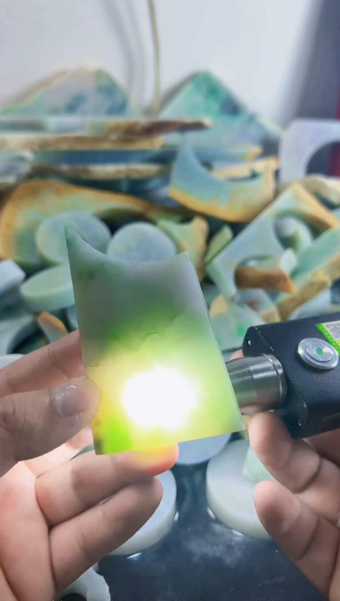 颈饰未镶嵌翡翠纯天然缅甸A货翡翠