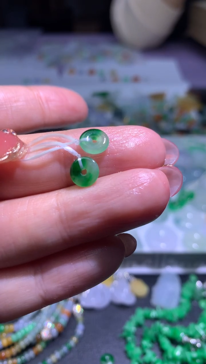 【闪购商品】定制翡翠未镶嵌毛货