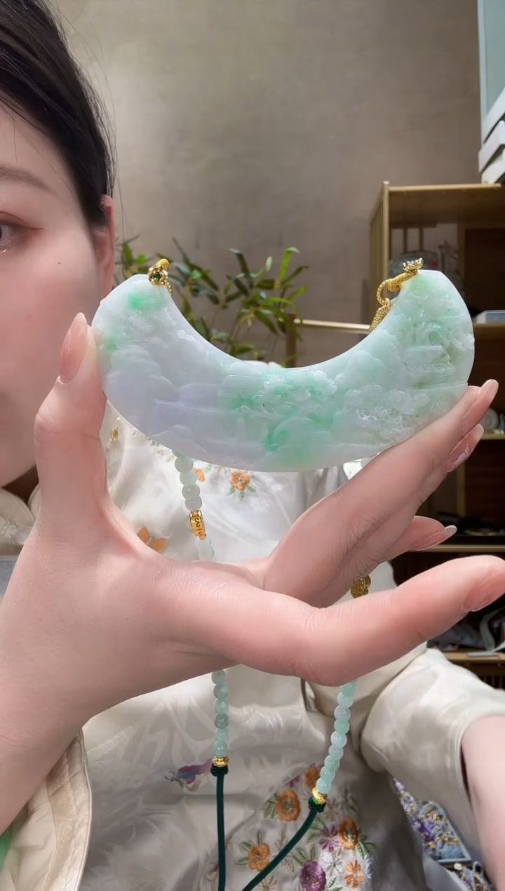 【闪购商品】翡翠颈饰未镶嵌吊坠