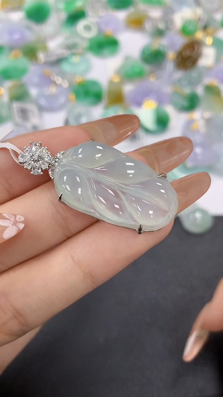 颈饰银S925镶嵌翡翠a货假一赔三支持复检百元上9元证书费自理