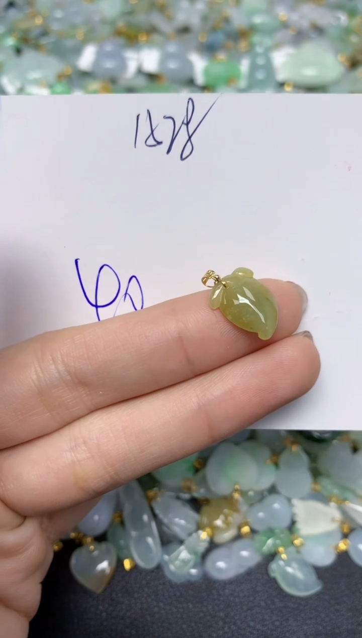 【闪购商品】翡翠颈饰18K金镶嵌天然翡翠A货