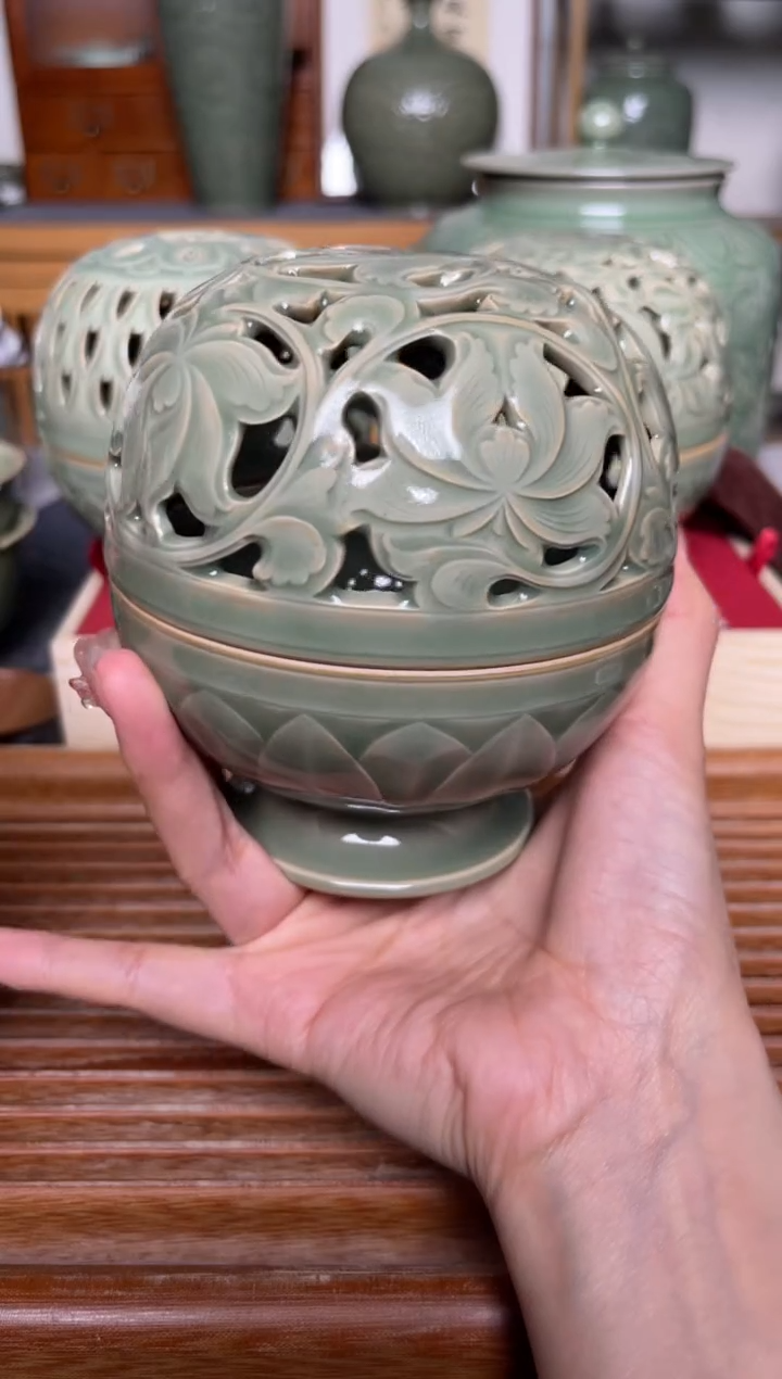 【闪购商品】其他仰山 纯手工秘色镂空香薰炉  西番莲