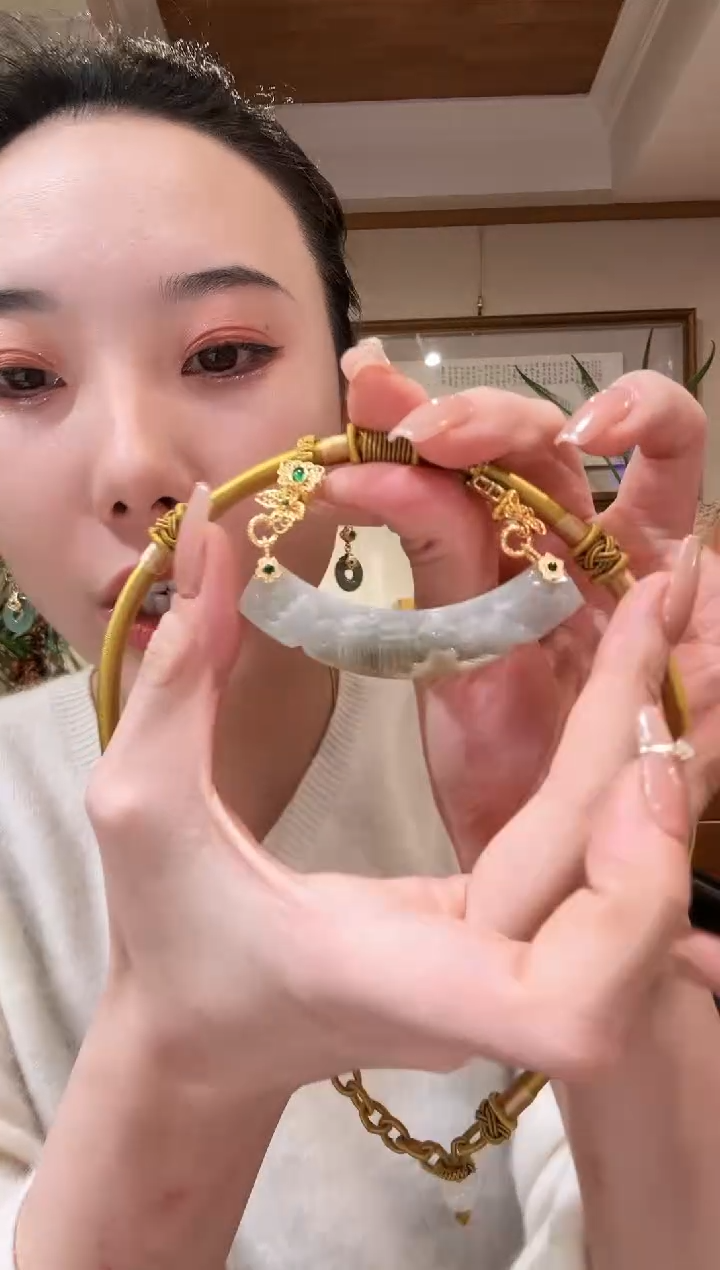 【闪购商品】翡翠颈饰未镶嵌国风