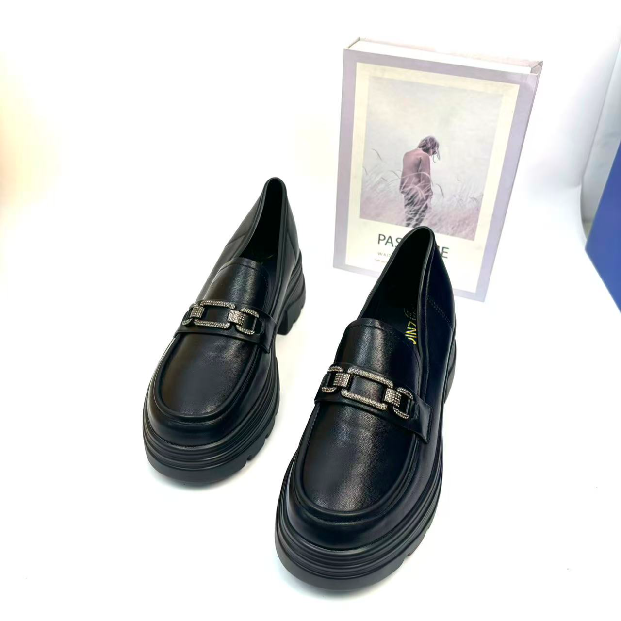 40码女式时尚黑色商务百搭软底厚底乐福鞋2311-1