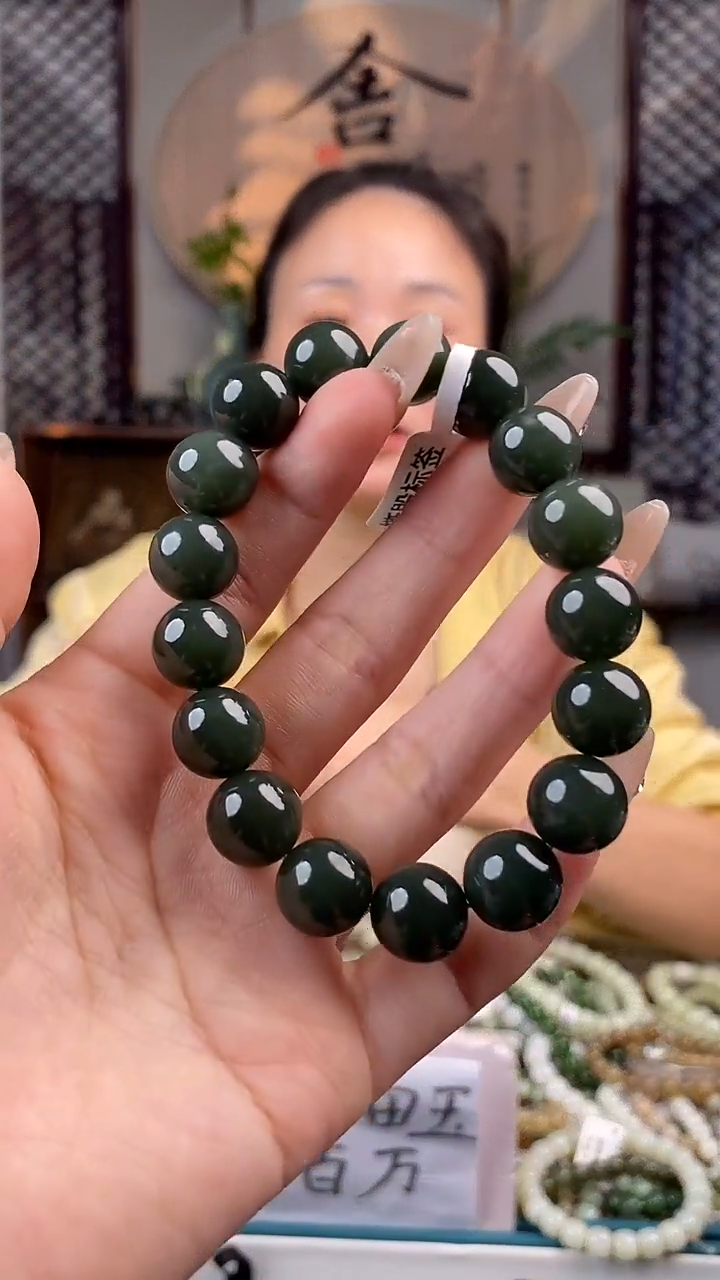 和田玉未镶嵌颈饰拍一发一