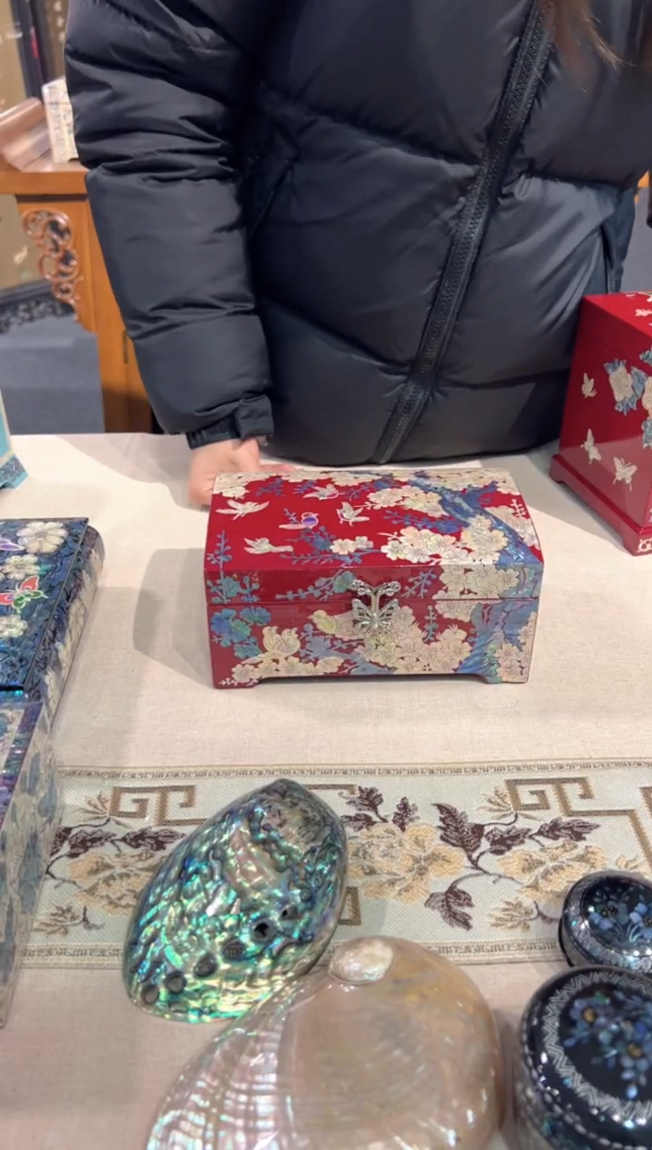 【闪购商品】按扣满贝底·弘贝雅螺钿漆器文化馆