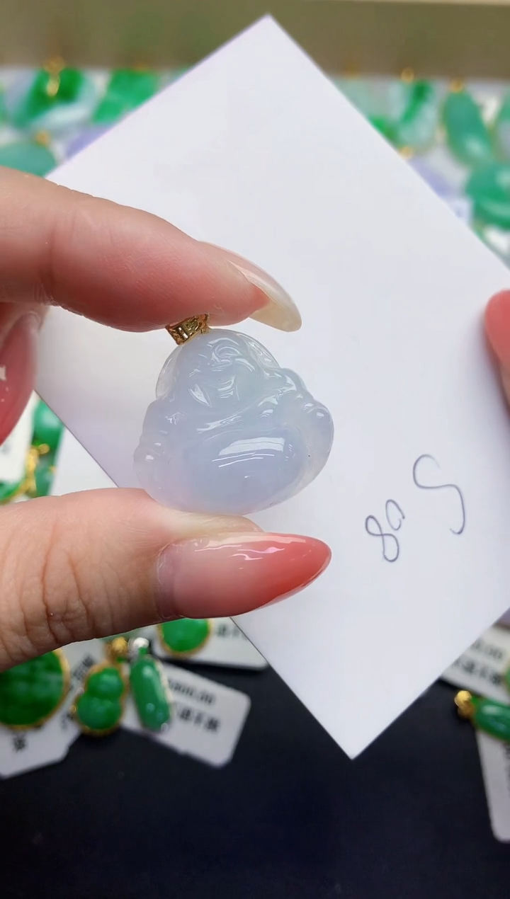 翡翠未镶嵌颈饰缅甸天然翡翠A货