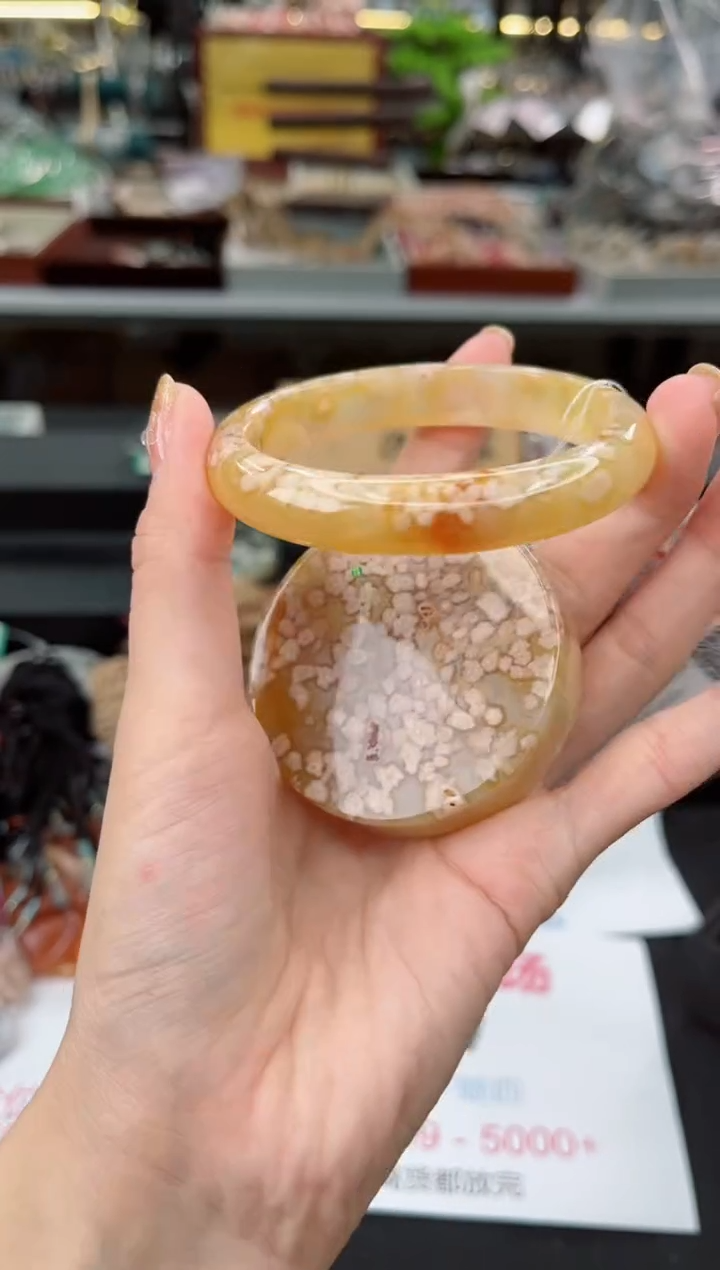 【闪购商品】石英质玉手镯未镶嵌58圈口（赠品镯心）6572280