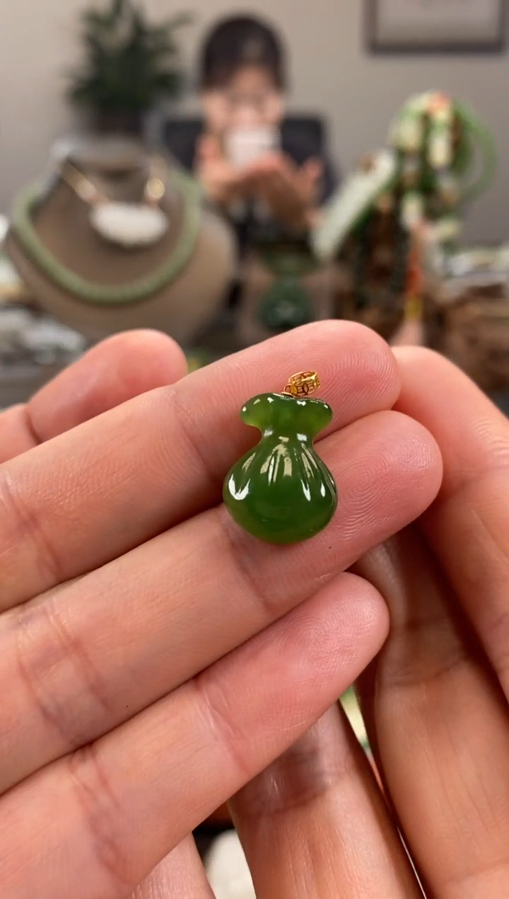 【闪购商品】和田玉（碧玉）颈饰18K金镶嵌福袋