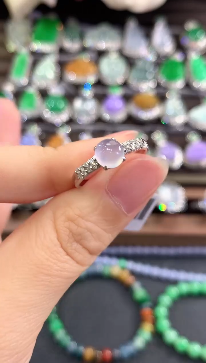 18K金镶嵌戒指翡翠d4 紫货有色差