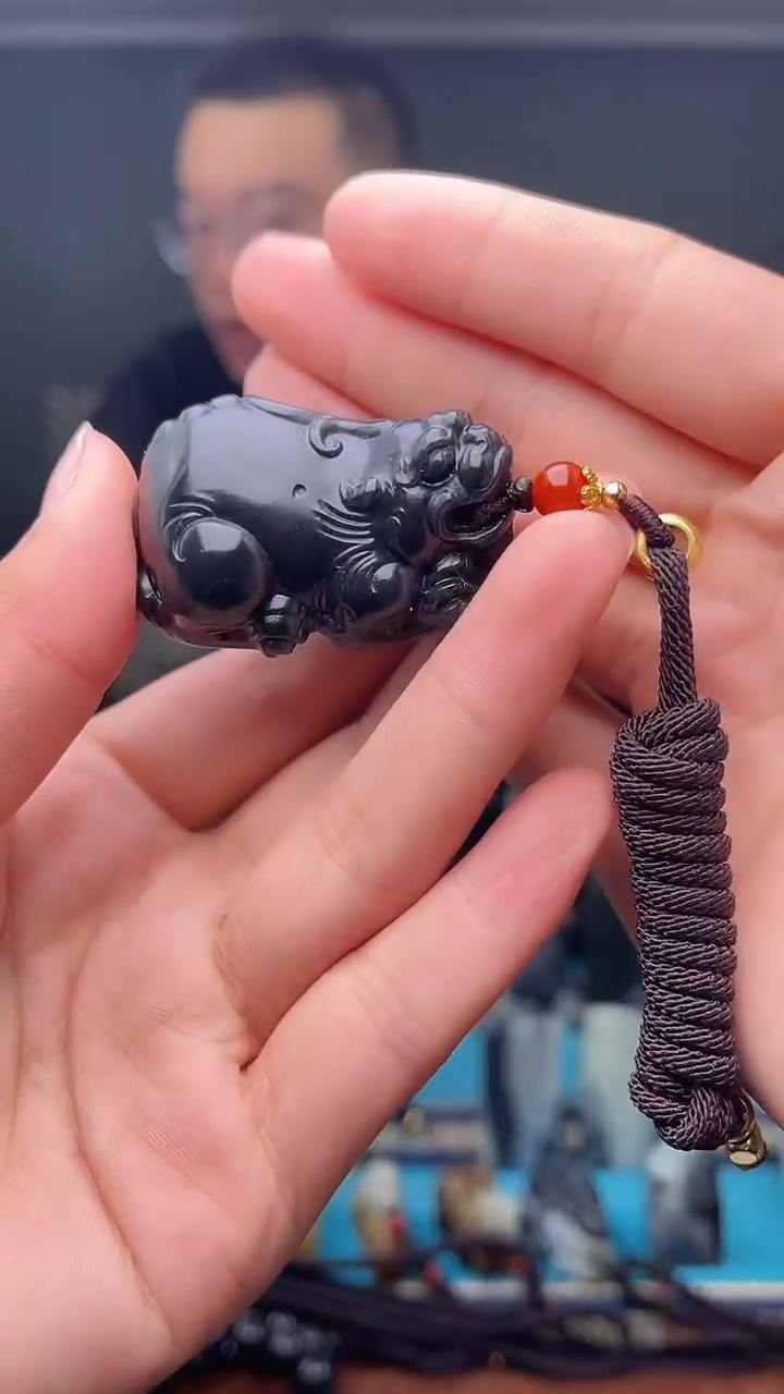 未镶嵌和田玉挂件1