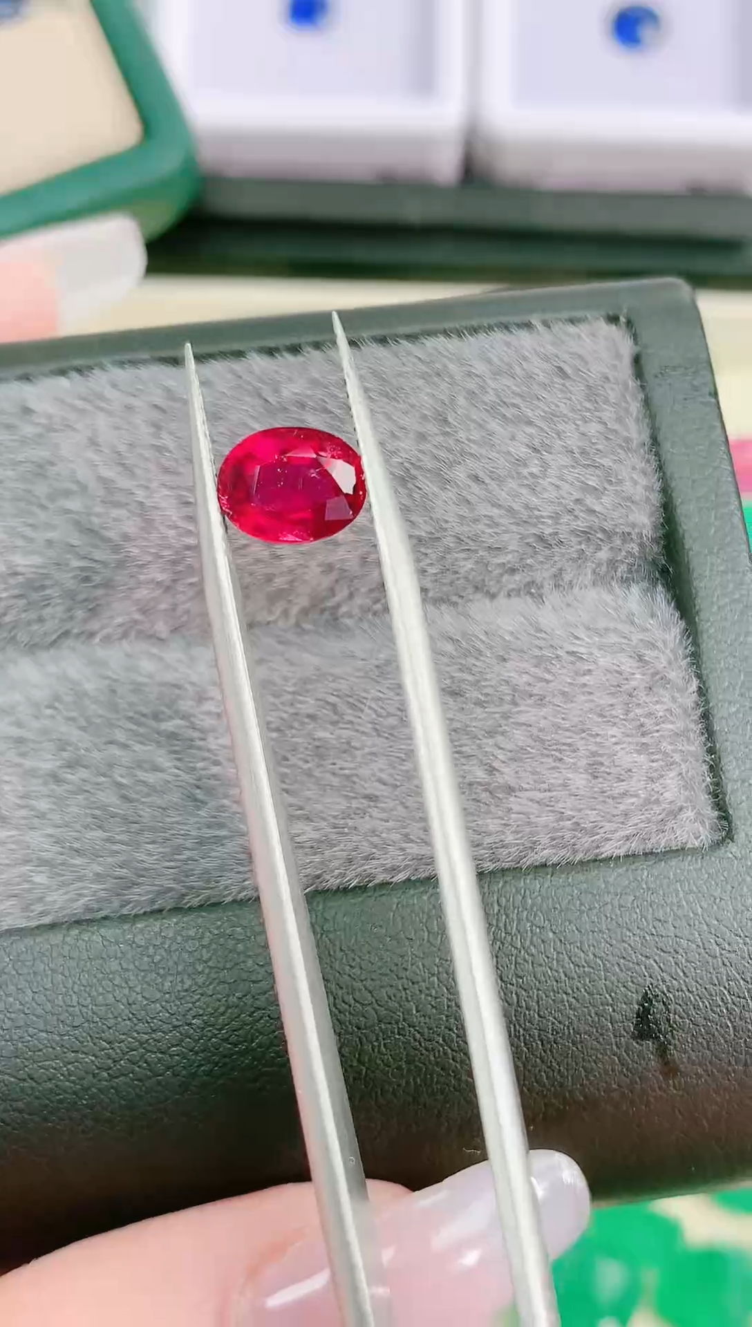 未镶嵌珠宝半成品碧玺1.8ct