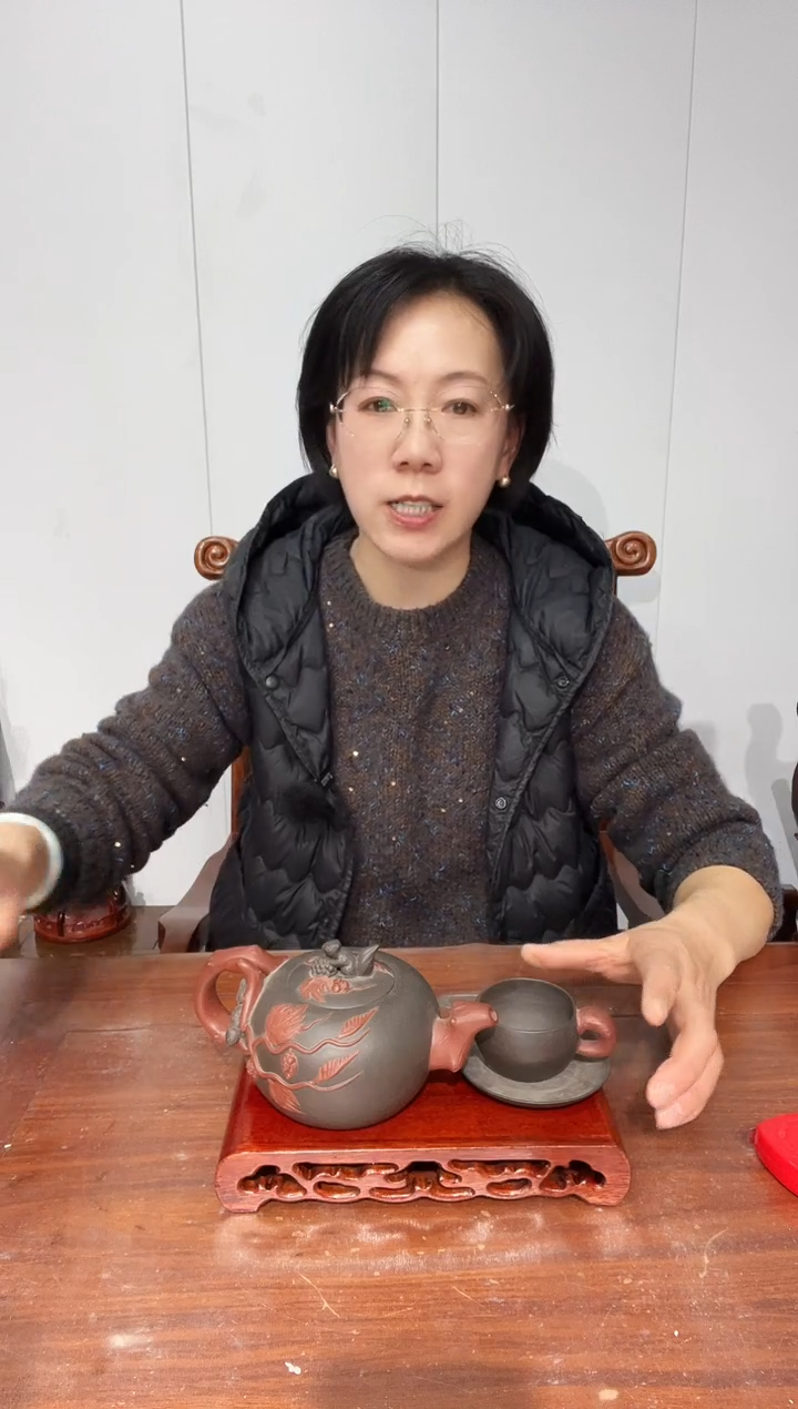 木非花书卷红22*10*3.8