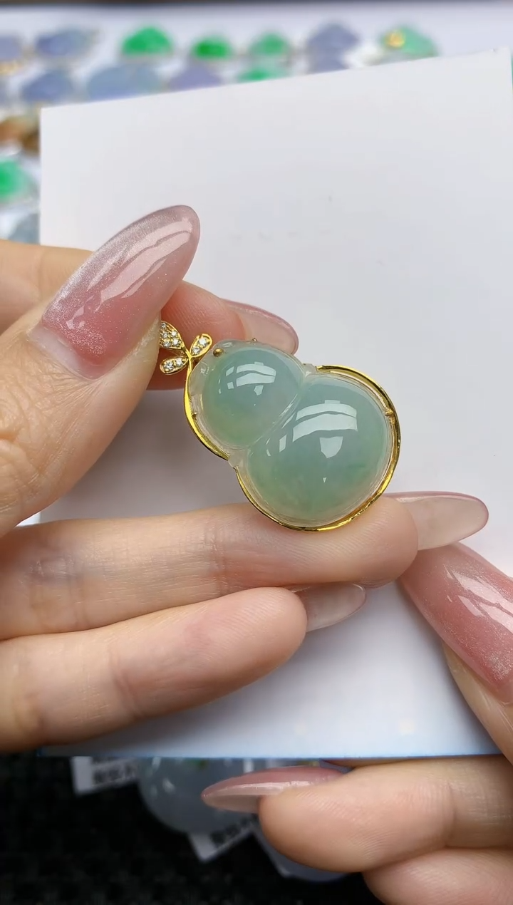 【闪购商品】翡翠挂件18K金镶嵌41天然翡翠A货