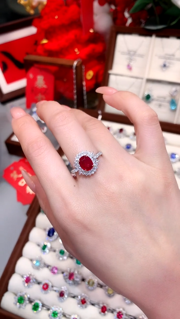 【闪购商品】红宝石戒指18K金镶嵌1.58ct/天然宝石/七天无理由