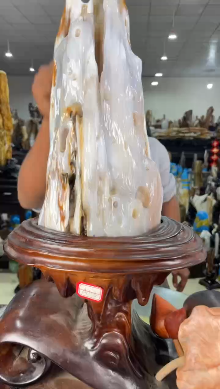 【闪购商品】硅化玉摆件未镶嵌71