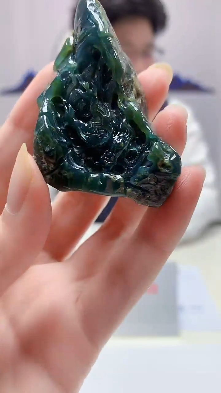 【闪购商品】定制翡翠未镶嵌4688zm-毛货挂件194