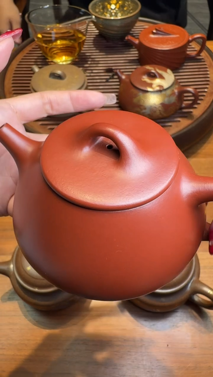 【闪购商品】紫砂茶壶吴水勤石瓢162