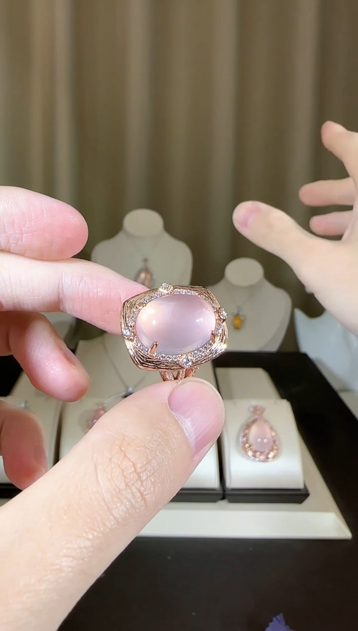 【闪购商品】芙蓉石戒指银S925镶嵌12*16mm星光粉水晶