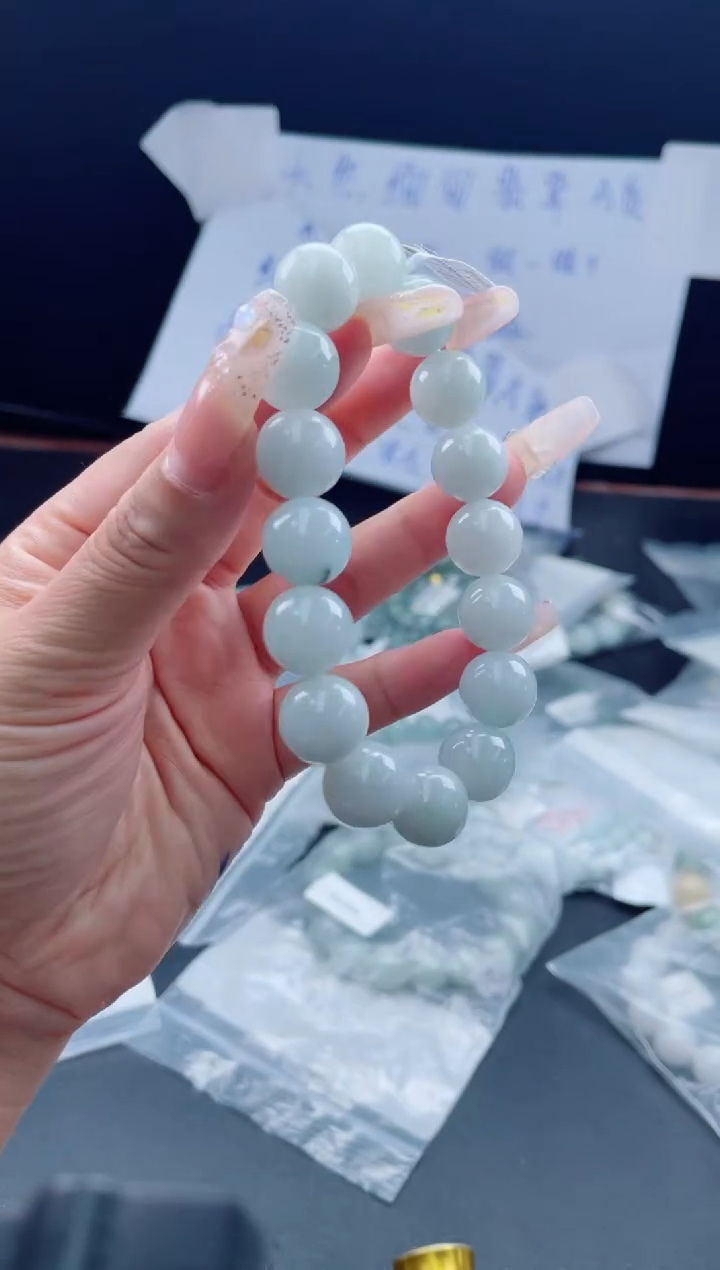 未镶嵌定制翡翠珠串