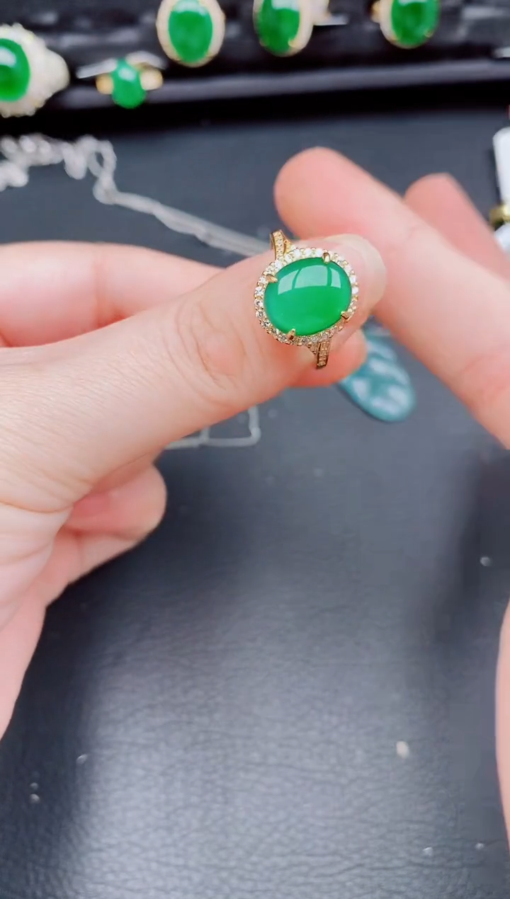 【闪购商品】翡翠戒指银S925镶嵌天然a货翡翠406