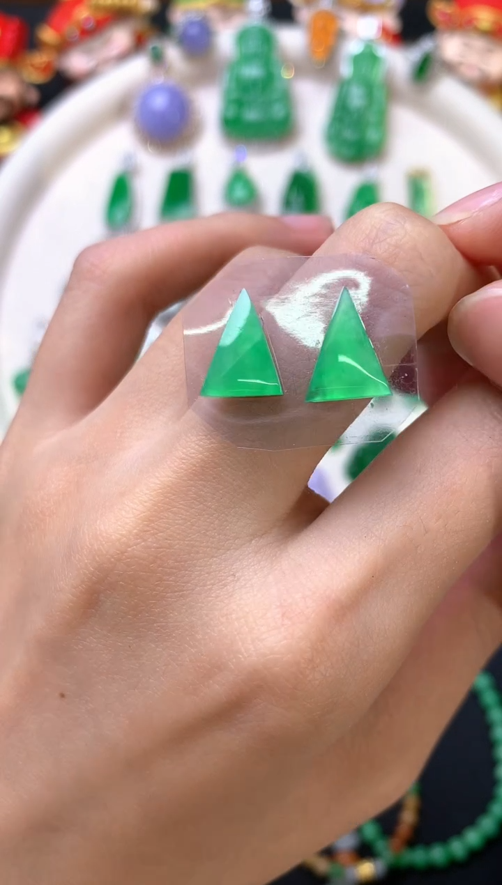 定制翡翠未镶嵌裸石（镶嵌定制）