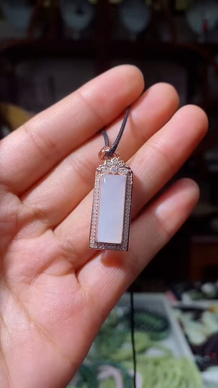 【闪购商品】和田玉挂件未镶嵌1