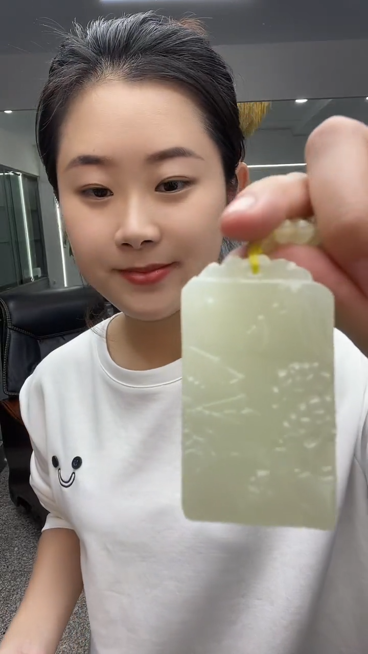福利山吊坠 多样性发货一件