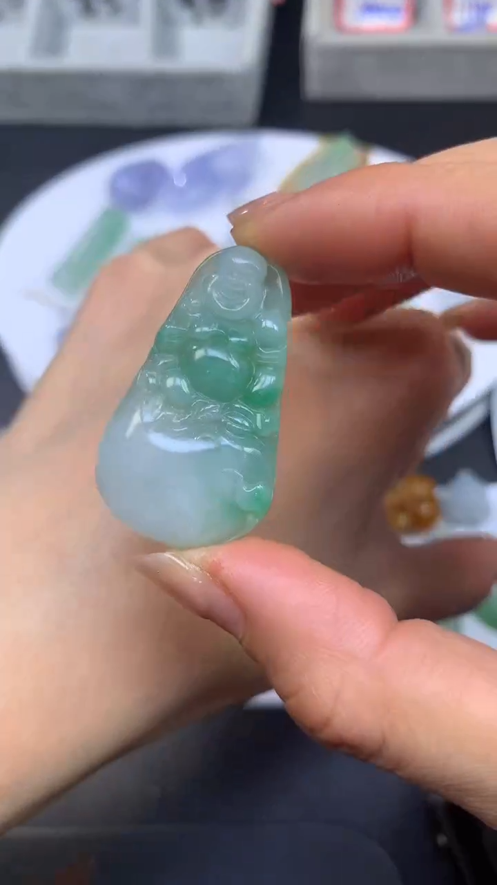 【闪购商品】定制翡翠未镶嵌翡翠