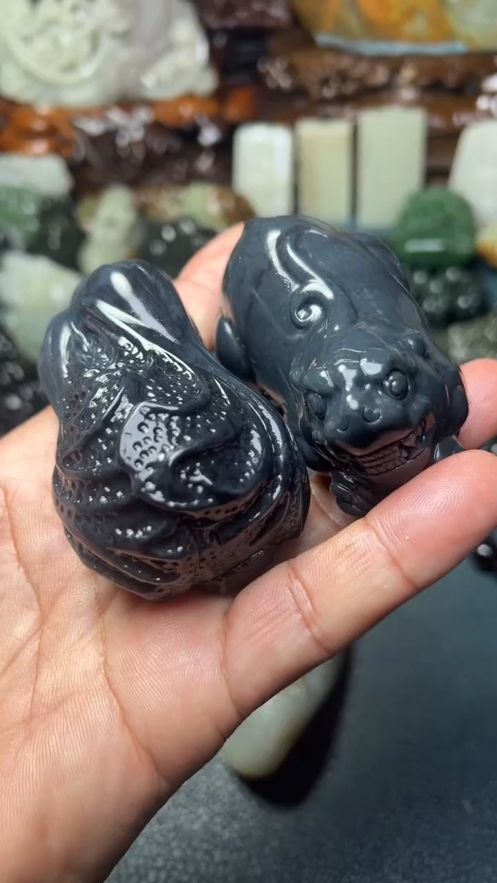 未镶嵌和田玉把件2