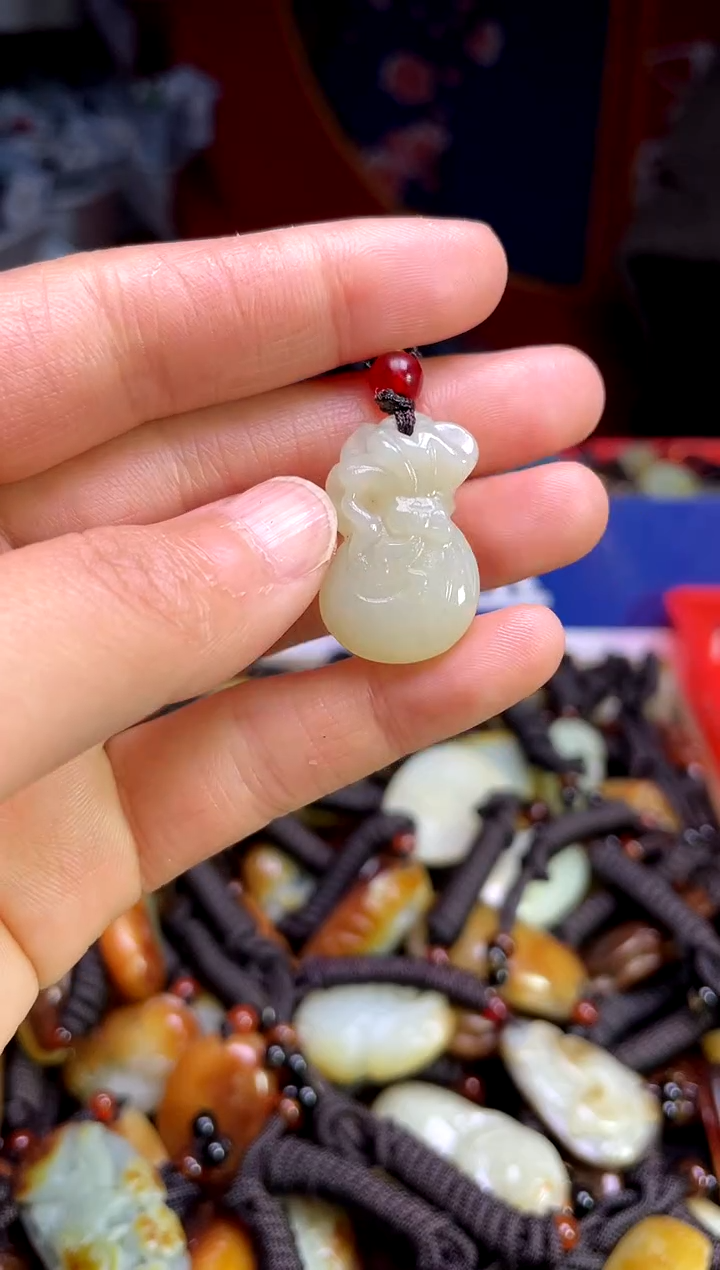 【闪购商品】和田玉颈饰未镶嵌21312