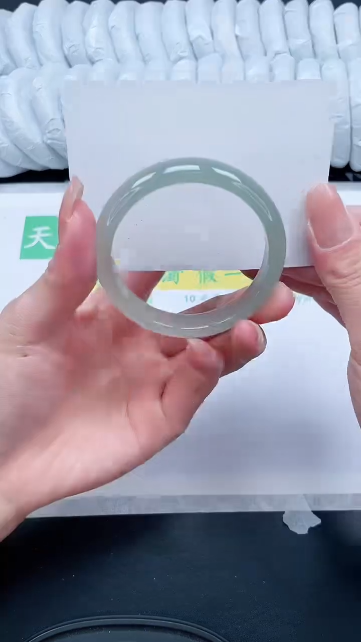 【闪购商品】石英质玉手镯未镶嵌347-52.9