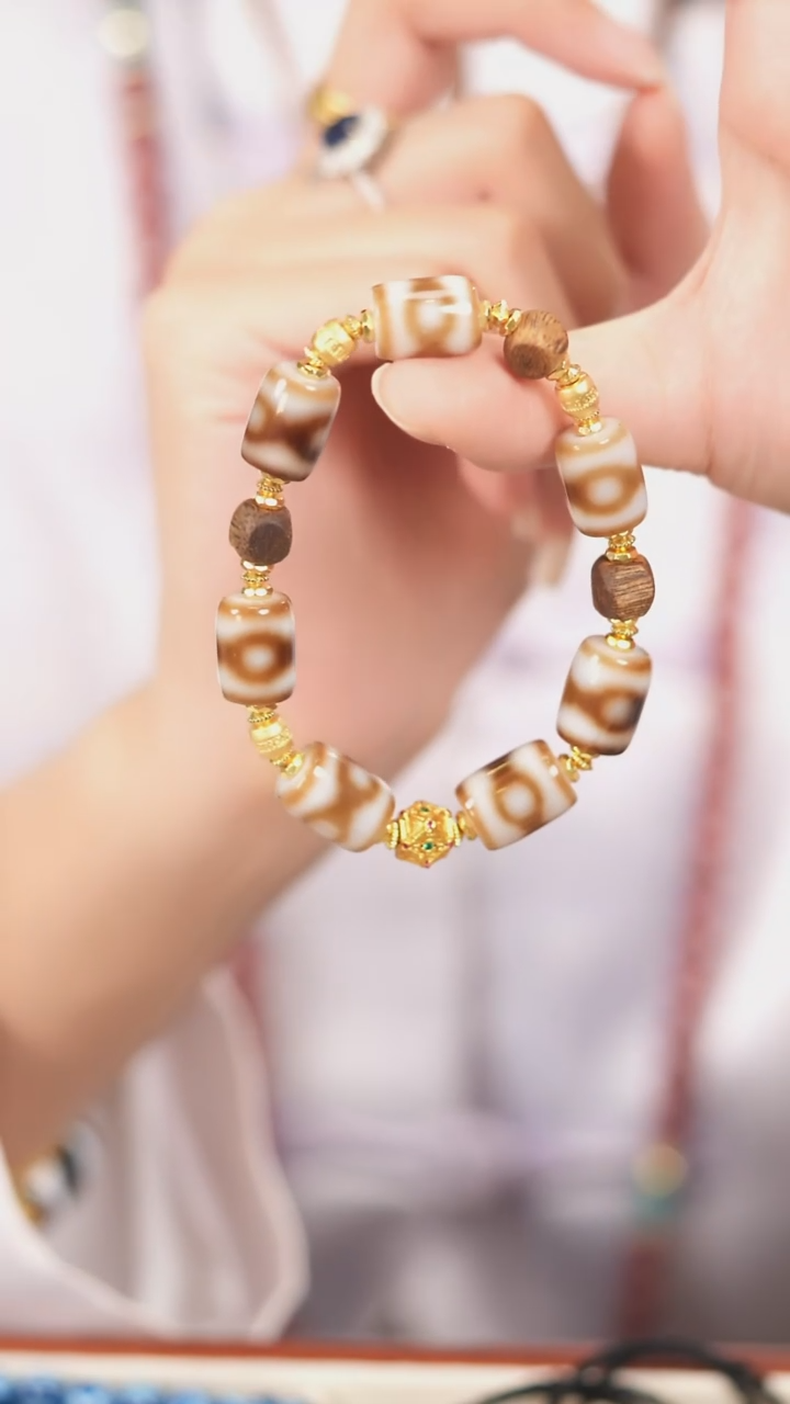 玛瑙/玉髓（覆膜）颈饰未镶嵌传世珠宝-多样性发其一