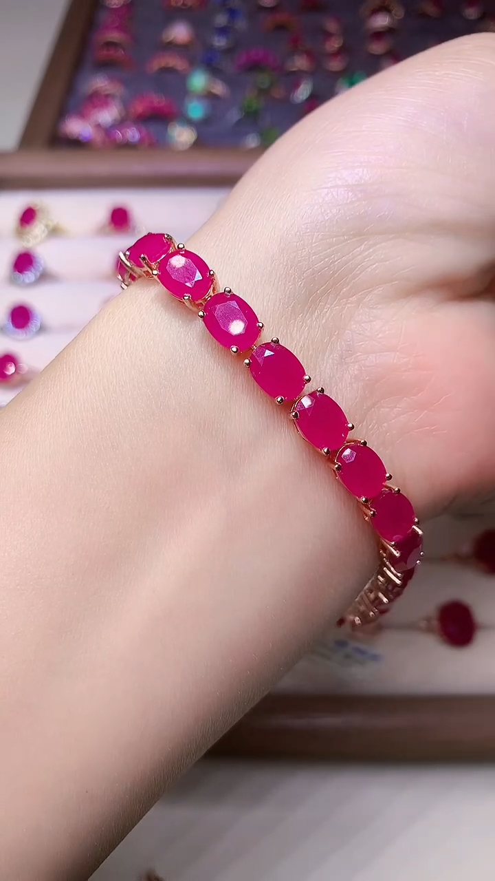 【闪购商品】红宝石手链银S925镶嵌000