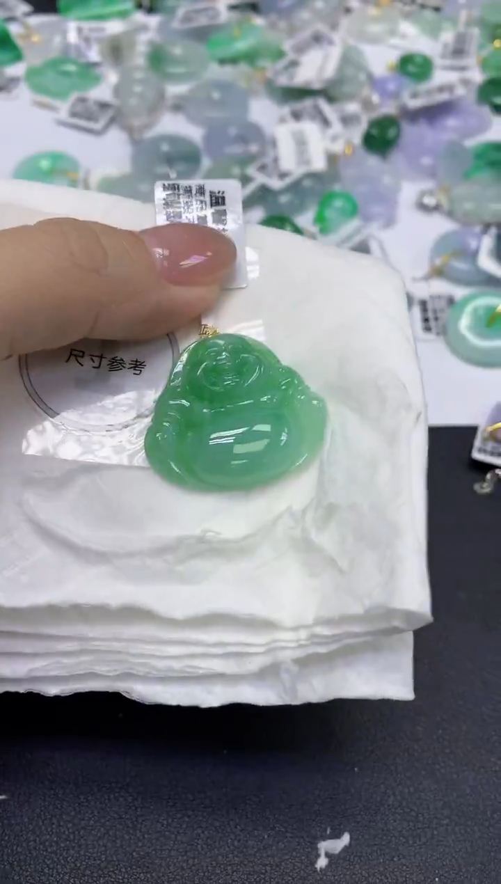 颈饰18K金镶嵌翡翠天然缅甸翡翠A货百元以上9元证书费自理