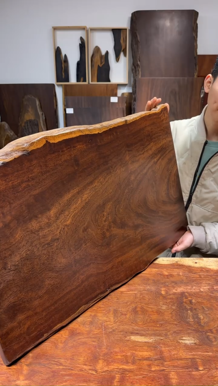 风车木（黑檀木）尺寸80*45*2.5编号352