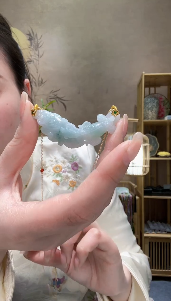 【闪购商品】翡翠颈饰未镶嵌吊坠