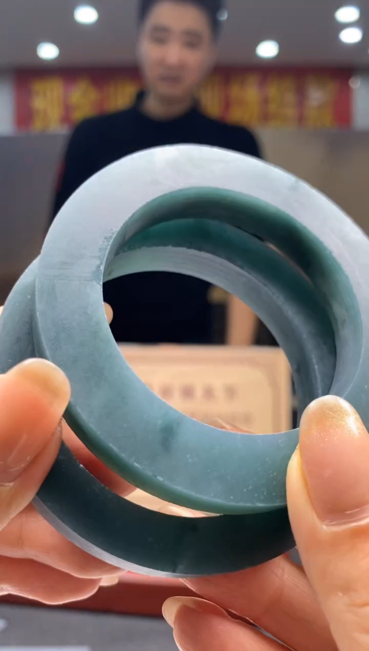 【闪购商品】定制翡翠未镶嵌多样性发货【只发一件】*q83