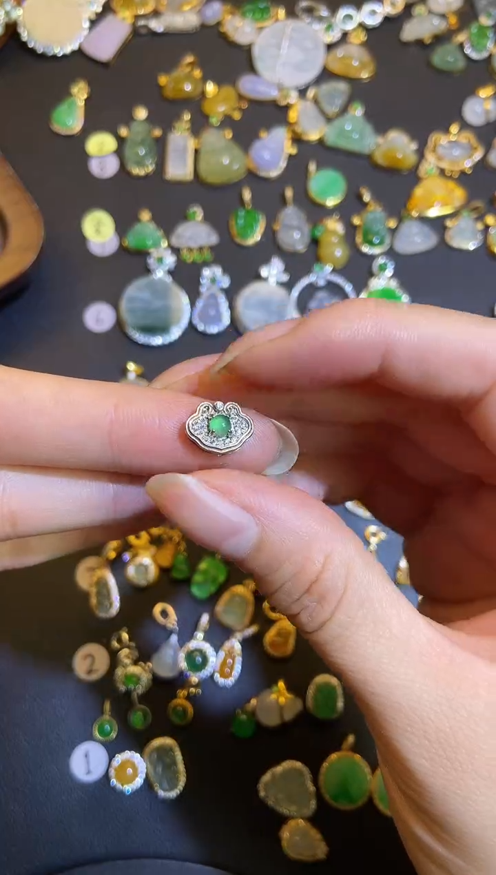 吊坠(不含链)银S925镶嵌翡翠1