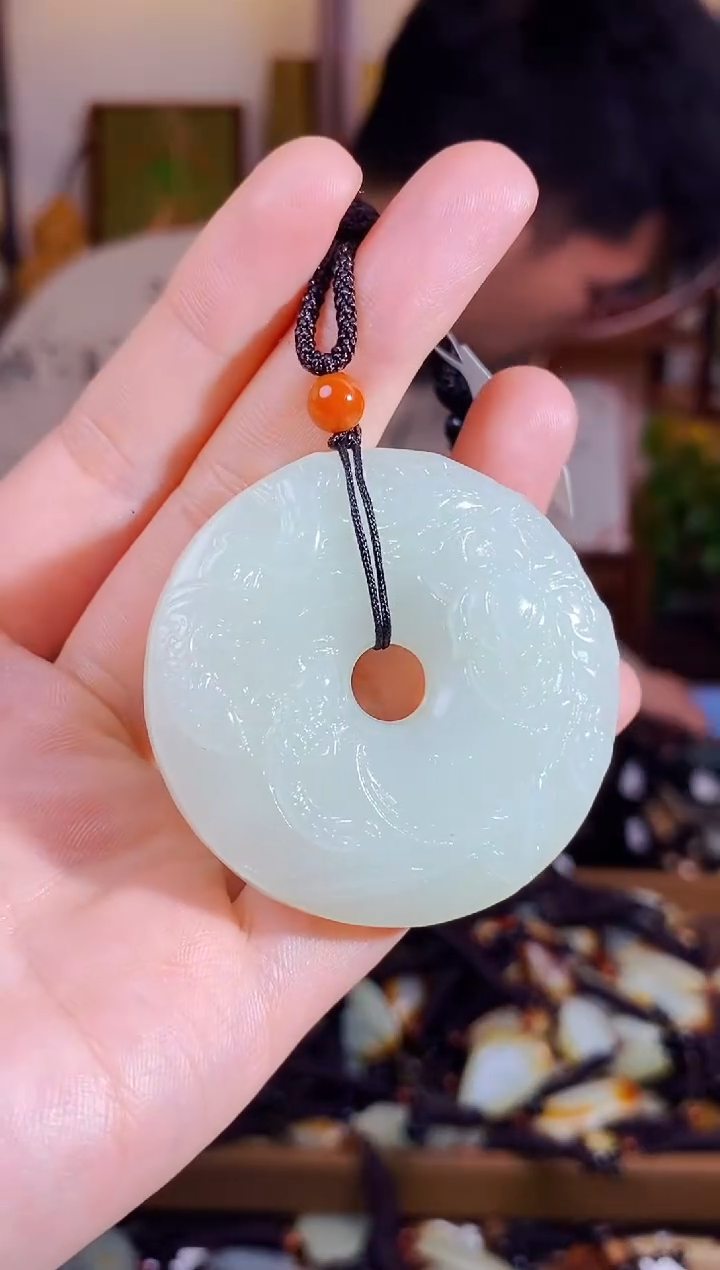 【闪购商品】和田玉颈饰未镶嵌1