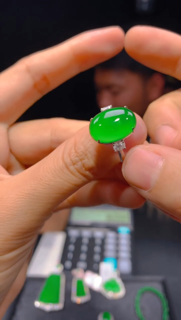 【闪购商品】定制翡翠18K金镶嵌164多样性发货（发其一）