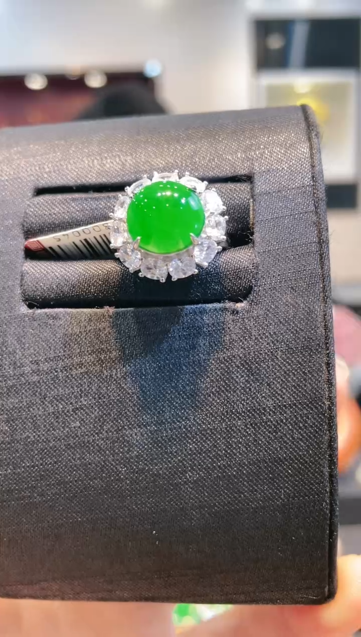 【闪购商品】翡翠颈饰银S925镶嵌A106天然A货翡翠戒指