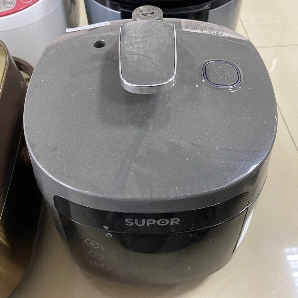 9新 SUPOR/苏泊尔 【二手】华中仓电压力锅小型家用全自动智能