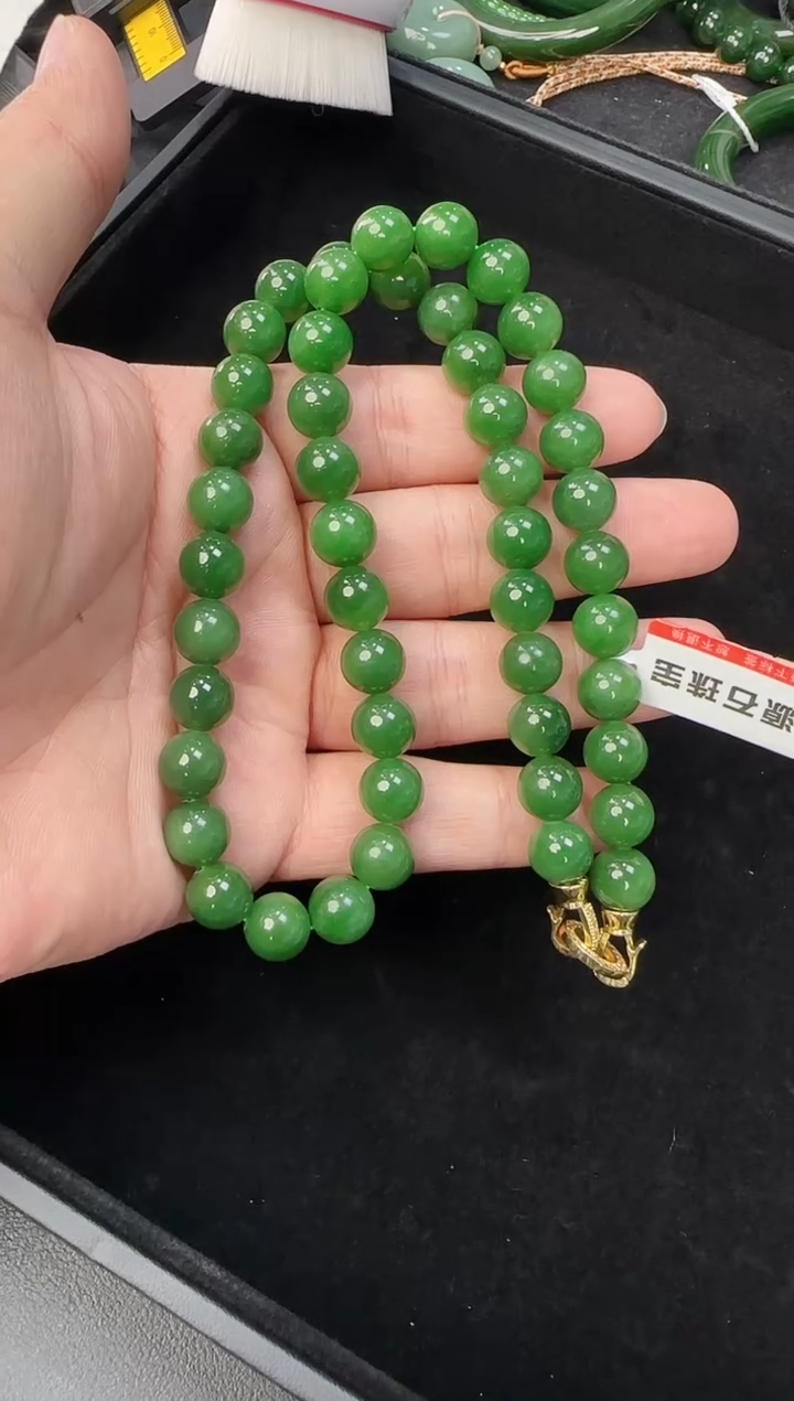 颈饰未镶嵌和田玉卡10左右