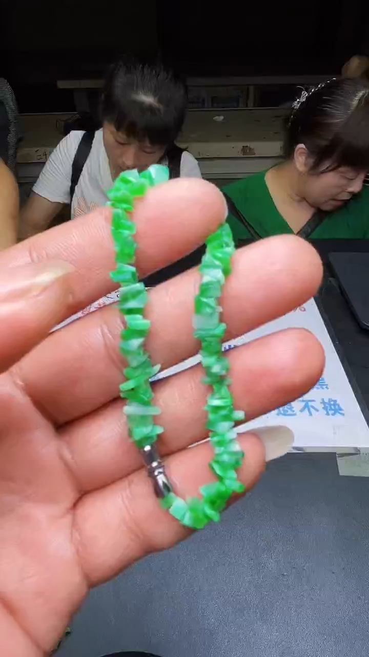 定制翡翠未镶嵌天然翡翠A货