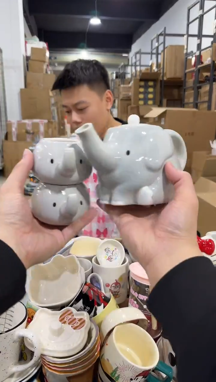 瓷片原盒大象茶壶套组