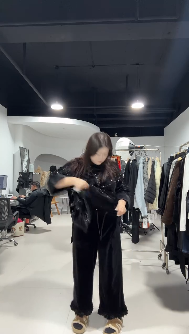 882-花瓣裤子小码··········