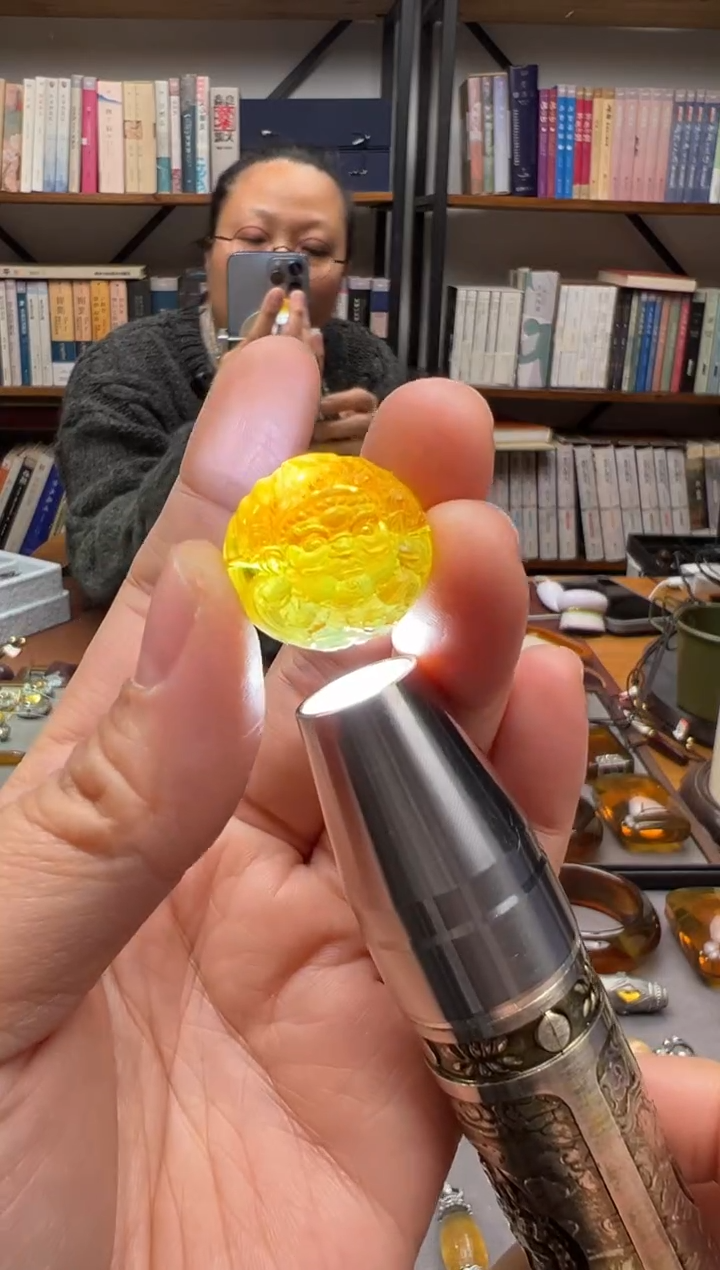 【闪购商品】琥珀颈饰未镶嵌黄财神20