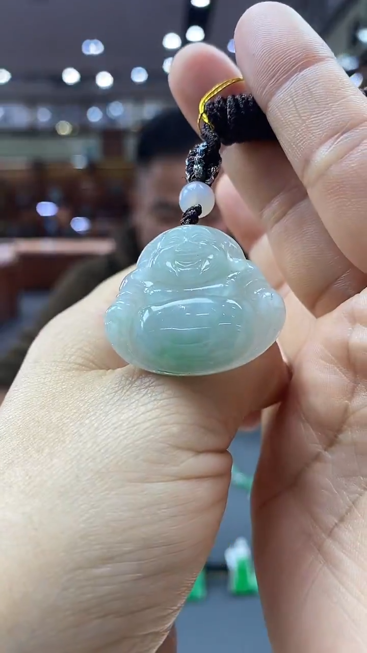 颈饰未镶嵌翡翠佛公