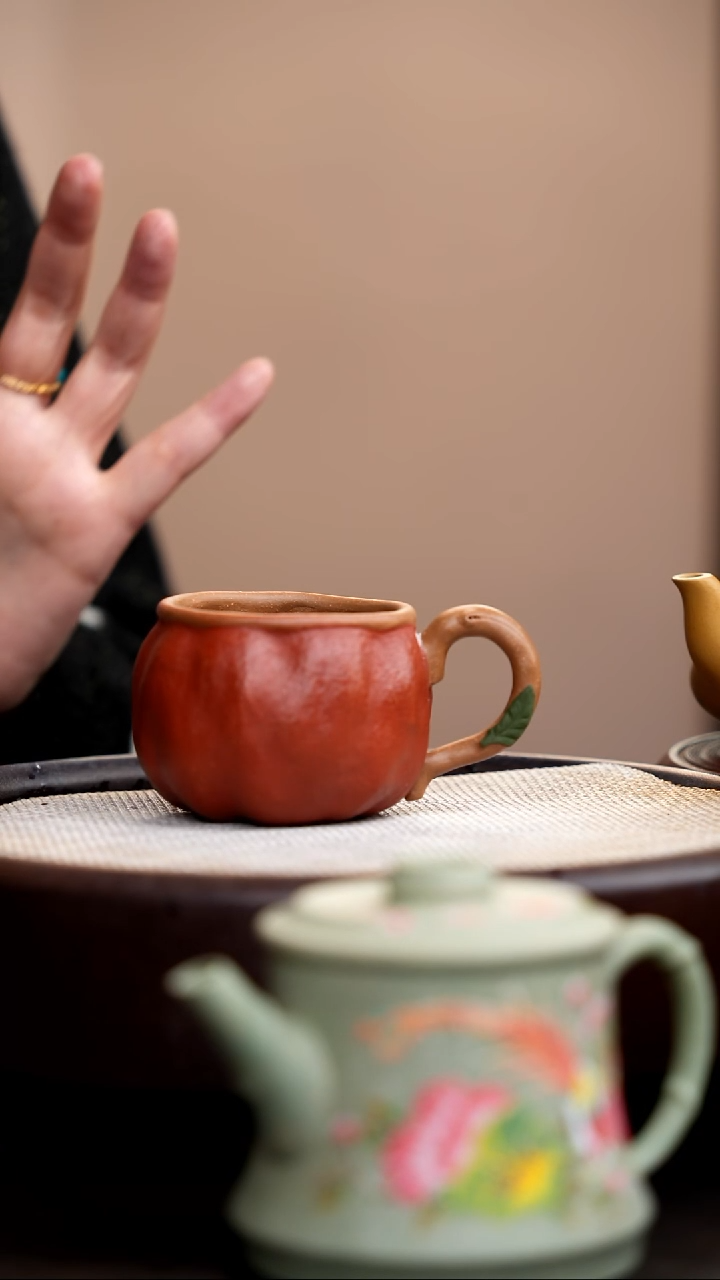 茶壶紫砂朱泥粉浆石榴手把杯